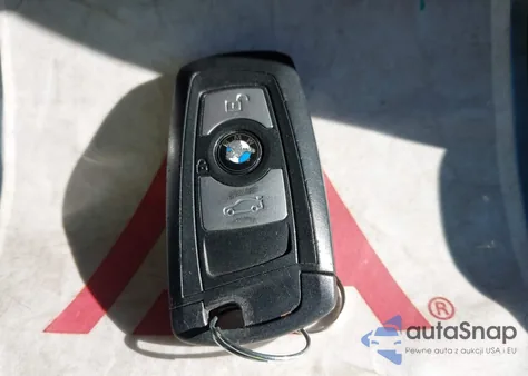 2015 BMW 328I xDrive z USA, uszkodzony, nr VIN WBA3B5G58FNS12868